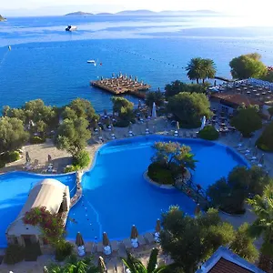 4* Resort Izer Club